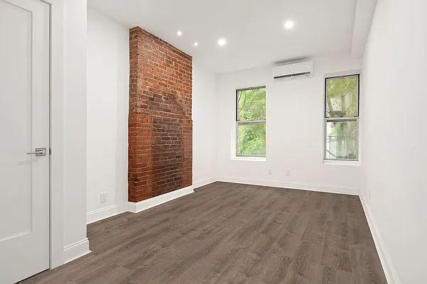 Living room, photo 3