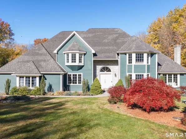100 Scenic Court, Cheshire, CT 06410