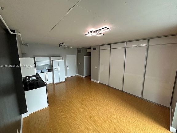 2nd image of 690 SW 1st Ct APT 1221