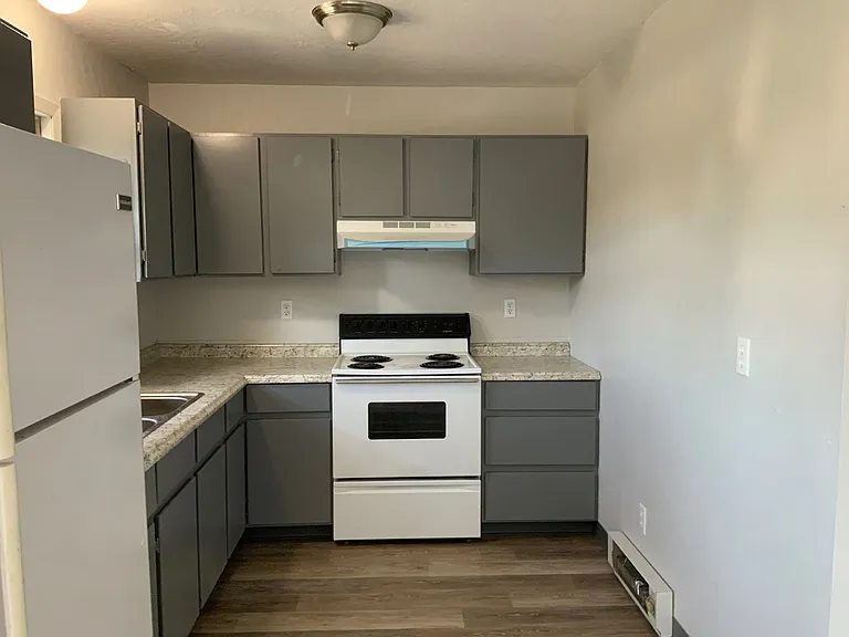 2345 Dearborn Ave #1-6 — Photo 12