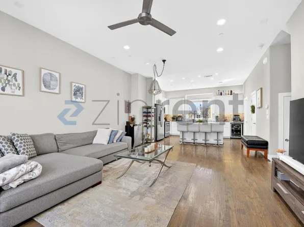 4906 Live Oak St #3, Dallas, TX 75206