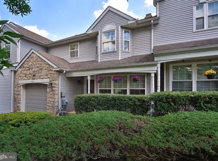 208 Filly Dr, North Wales, PA 19454