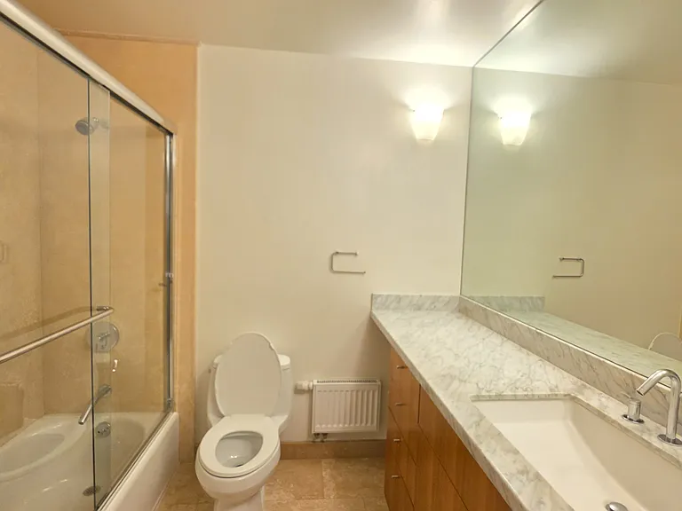 993 Tennessee St #10 — Photo 6