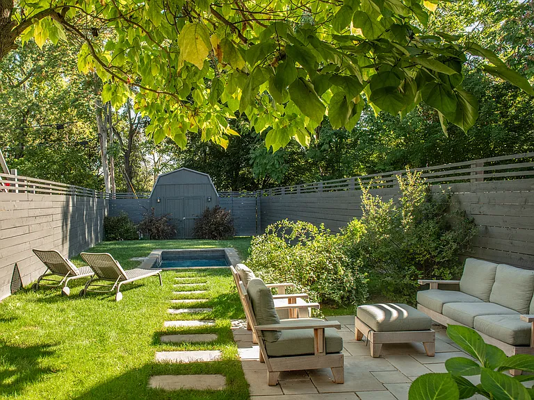 342 State St — Photo 26