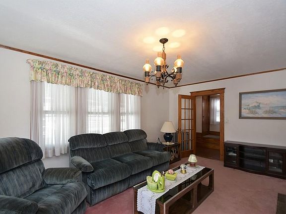 5th image of 56 White St