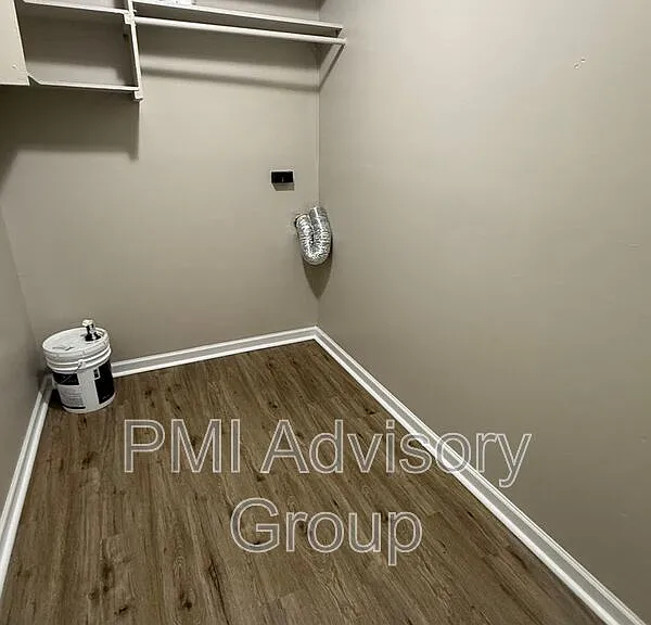 3365 SE Girard St — Photo 7