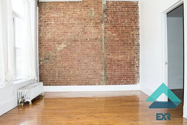 Rented by EXR | media 11