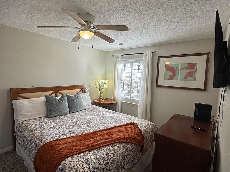 2509 Friars Pl — Photo 24