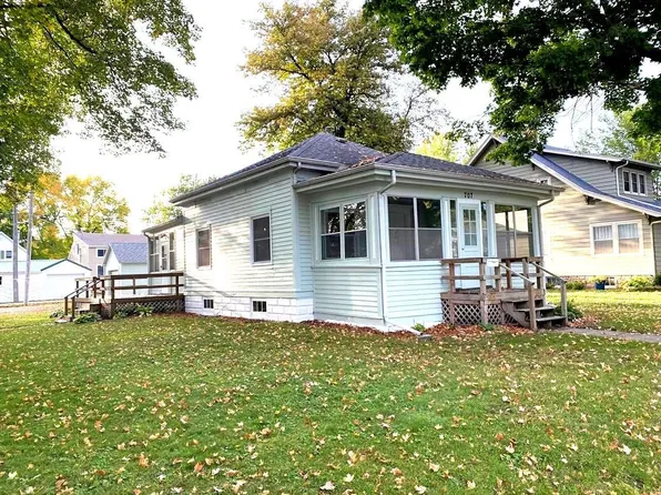 707 Union St, Emmetsburg, IA 50536