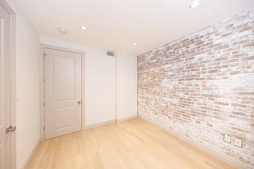 371 E 10th St #1B — Photo 8