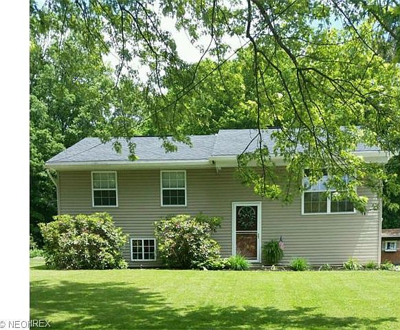 1st image of 1641 Woodcrest Dr