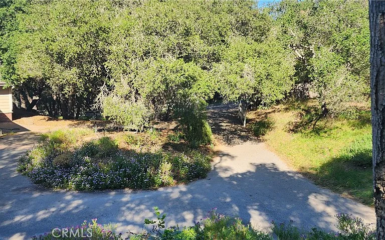 1961 Vineyard View Ln — Photo 20