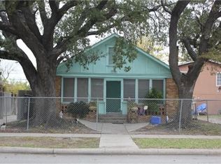 116 Pineview Dr, Houston, TX 77012