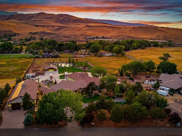 95 Ox Yoke Ln, Reno, NV 89521