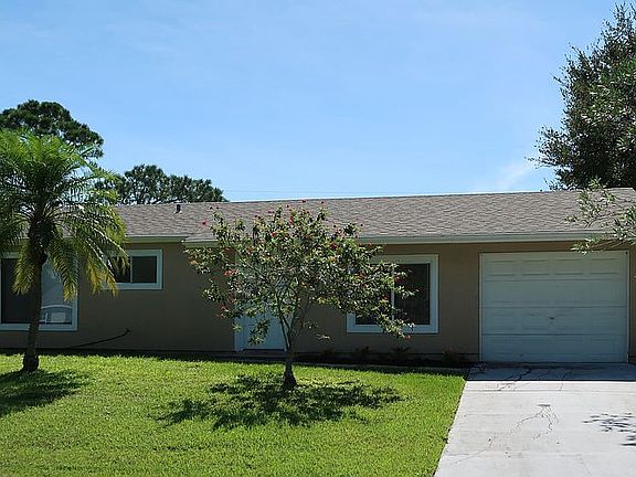 2nd image of 350 SE Dalva Ave