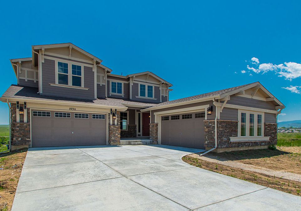 Grand 2 Story Home on 2 3 Acres