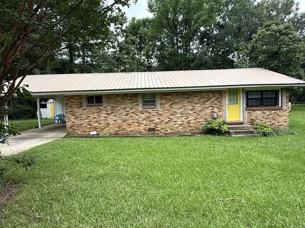 109 W Elm St, Fountain Hill, AR 71642