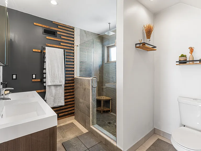 1204A S Bucknell St — Photo 16