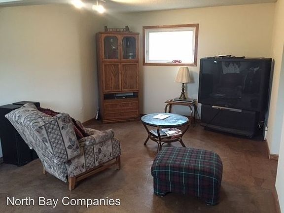 5th image of 2098 2100 Como Ave #14