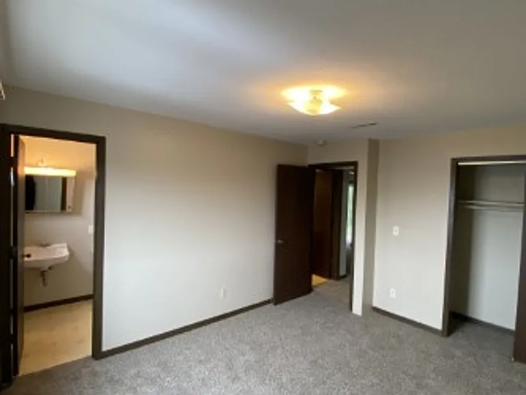850 Bridgit Ln SE — Photo 12