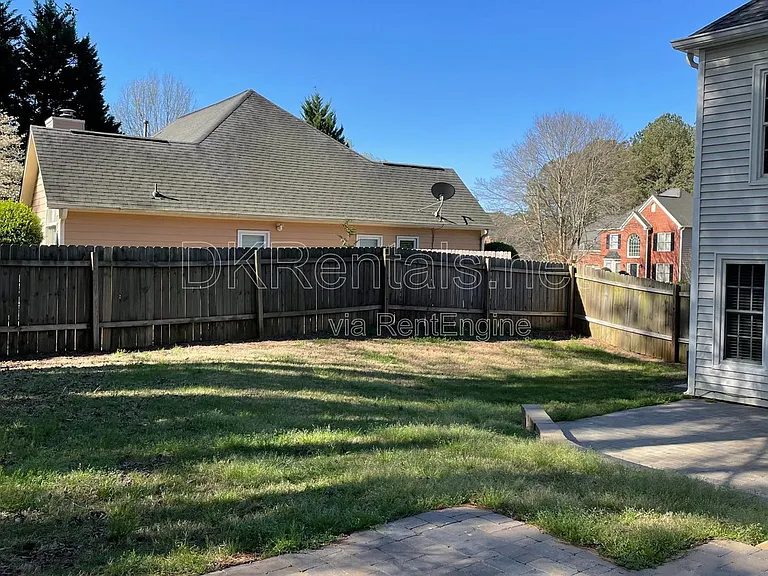 416 Carmain Ln NW — Photo 44
