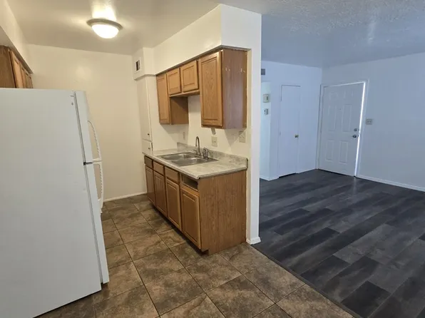10616 Towner Ave NE APT C, Albuquerque, NM 87112