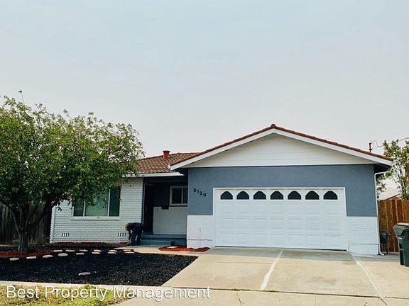 2nd image of 5120 Belle Dr