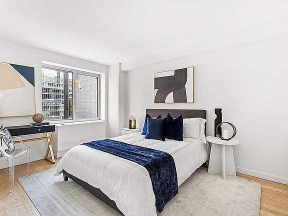 5th image of 555 W 23rd St APT N8f