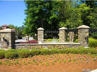 127 Lake Merial Shores Dr, Panama City, FL 32409