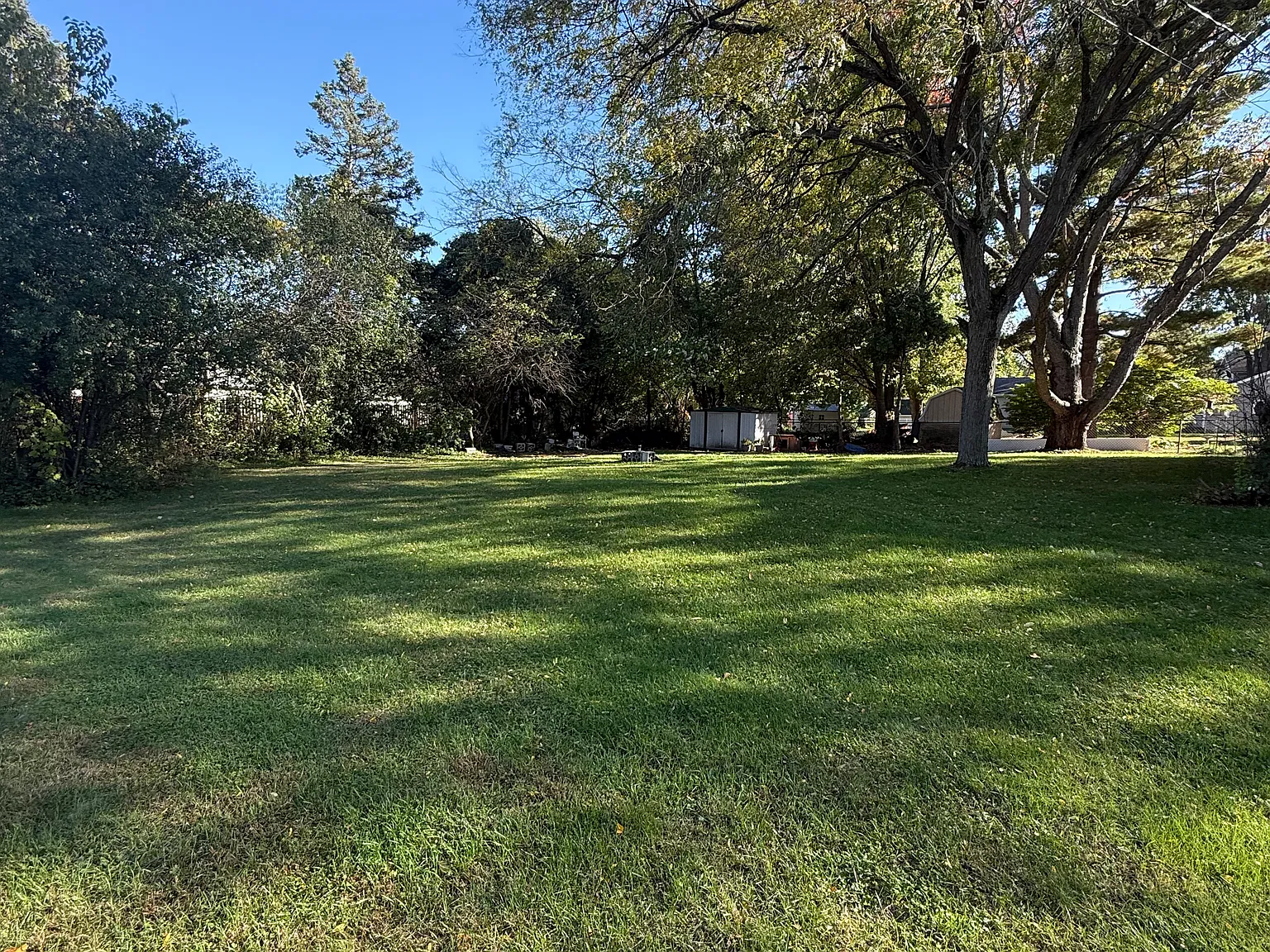 3 bed, 1092 sqft, $2,000 — Photo 3