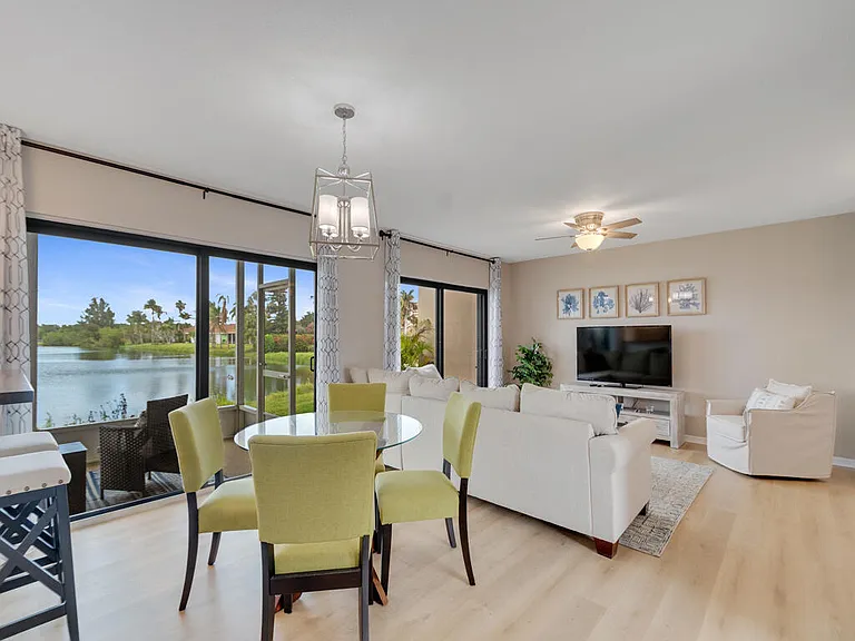 3206 S Lakeview Cir #1105 — Photo 4