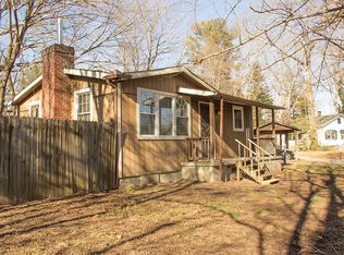 20 Mountain Rd, Hendersonville, NC 28791