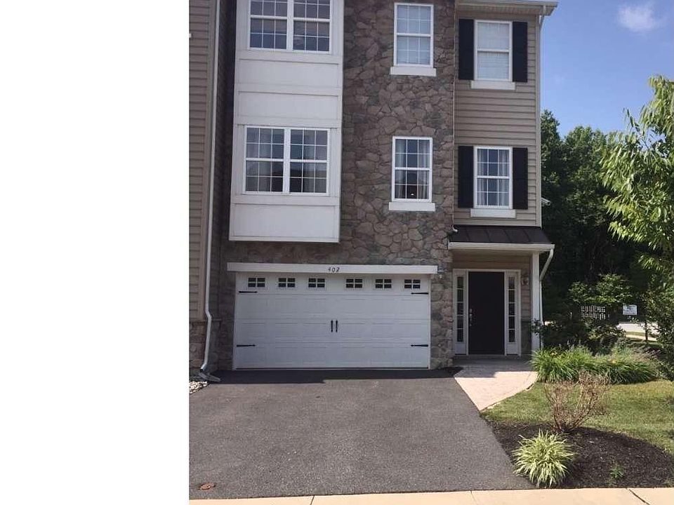 1st image of 402 Jacobsen Dr