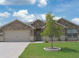 1217 Rolling Meadows Dr, Cedar Hill, TX 75104