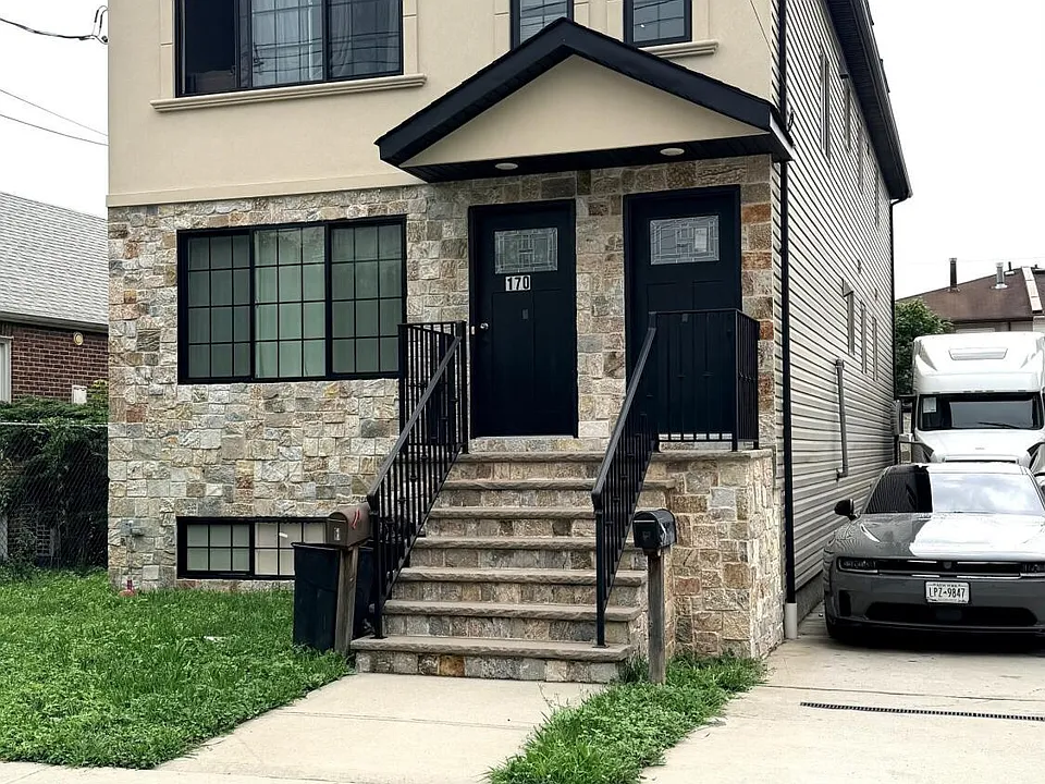 170 Mill Rd #2
