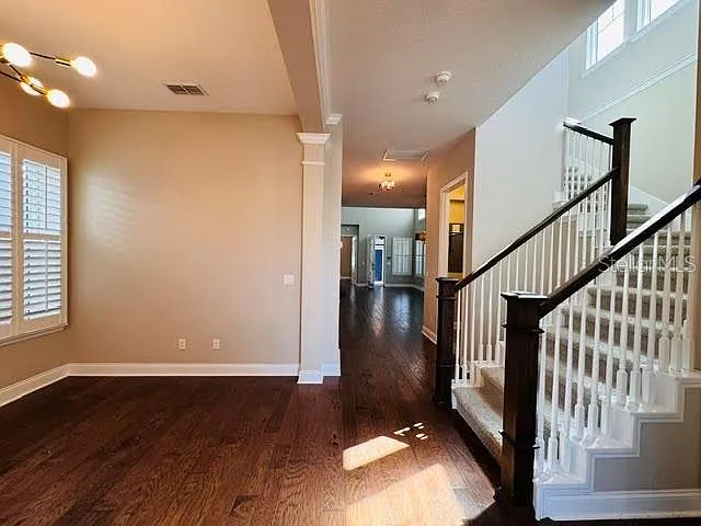 7761 Laureate Blvd — Photo 2