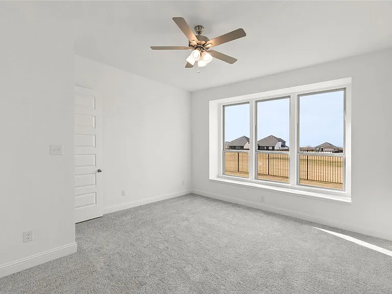 2335 Sheppards Ln — Photo 14