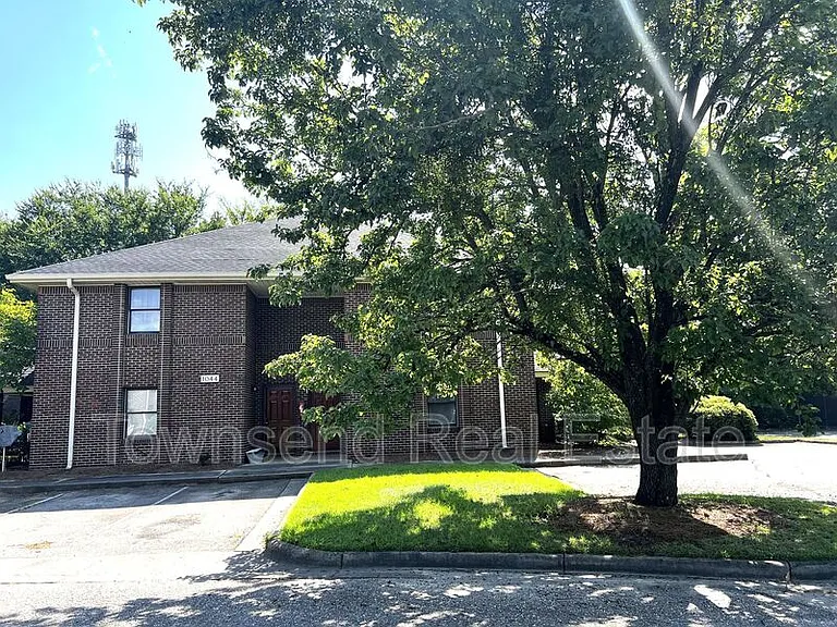 1044-2 Ancestry Dr — Photo 20