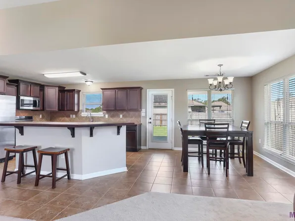 16057 Timberstone Dr, Prairieville, LA 70769