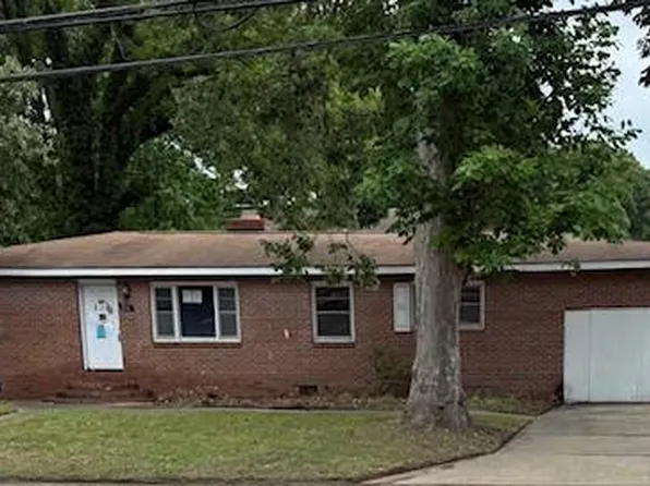 616 S Rosemont Rd, Virginia Beach, VA 23452