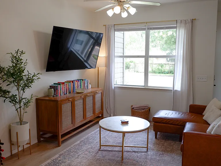 6204 Stiles Cv — Photo 9