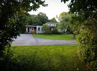 295 Bay Rd, Bowdoinham, ME 04008