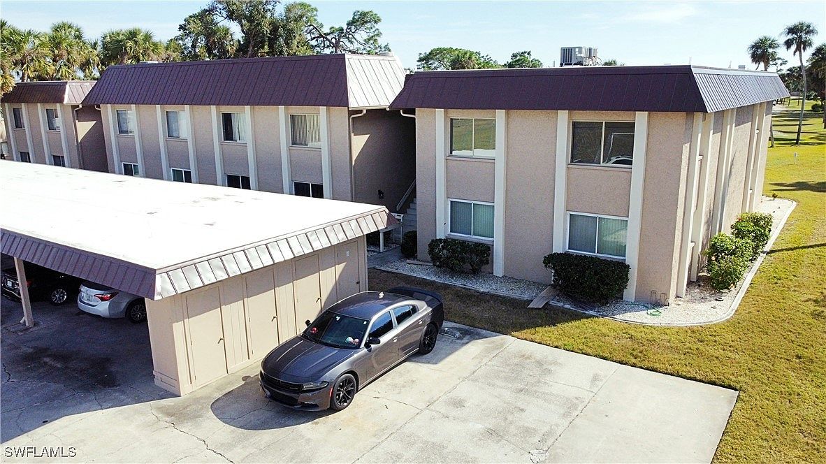 1739 Golf Club Dr APT 3