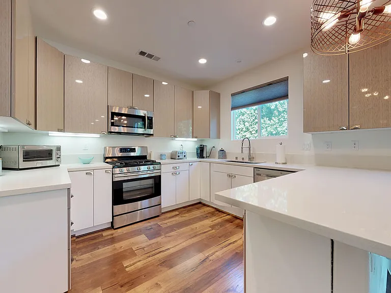 19725 Corbin Ln — Photo 13