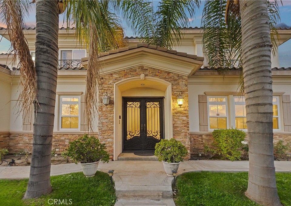 1st image of 1001 E Camino Real Ave