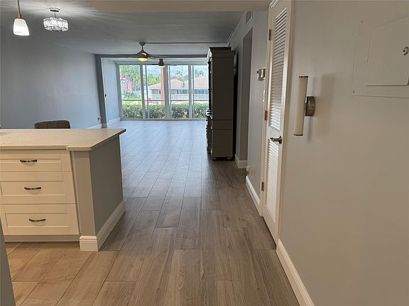 4th image of 3180 NE 48th Court #112