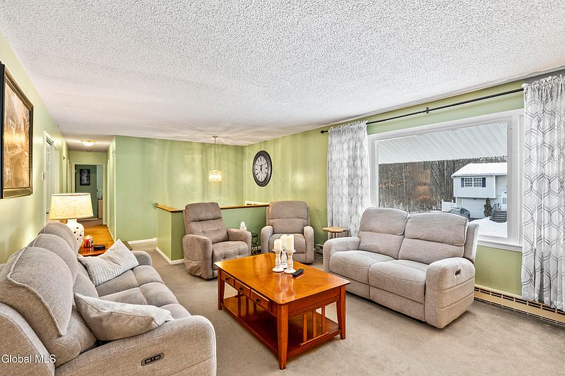 4th image of 84 S Amherst Avenue