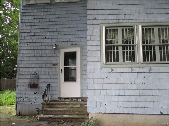 5th image of 12 Lincoln Ave