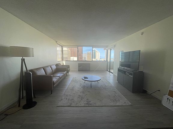 3rd image of 55 S Kukui St APT 1302