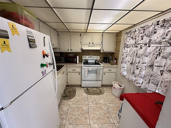 4th image of 4851 NW 26th Court #436